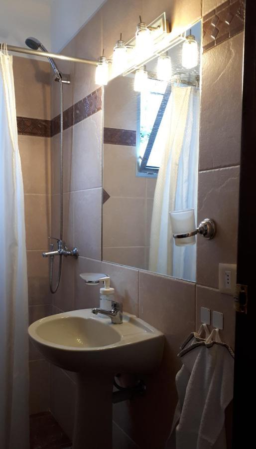 Comoda Casa Con Inmejorable Ubicacion Y Servicios Villa Fray Bentos Exterior foto